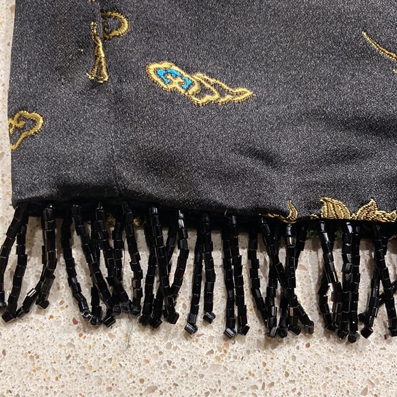 Karen Kane womens skirt size 6 Rayon/Silk floral dragon print Fringe beaded hem - Picture 7 of 12